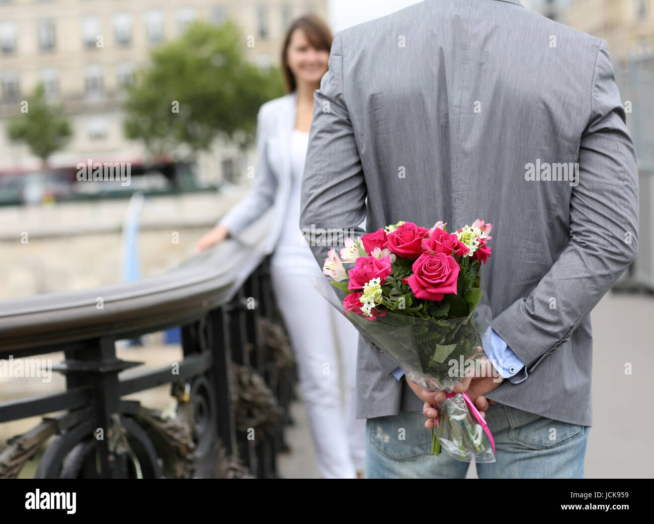 flowers to give to girlfriend