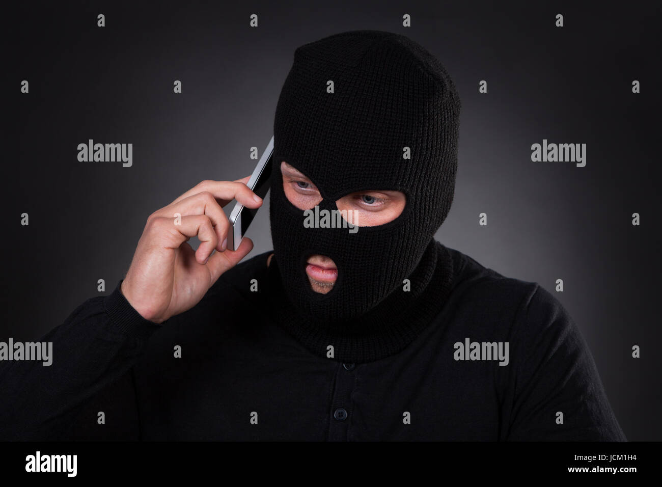 Ski Mask Robber High Resolution Stock Photography and Images Alamy