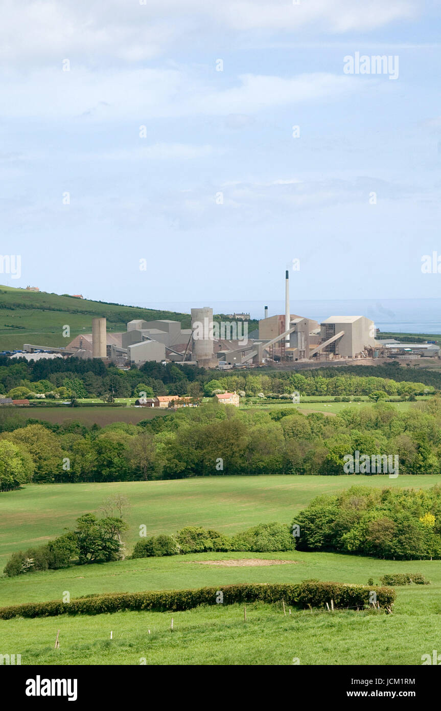 whitby potash mine operated by Cleveland Pot ash in the north yorkshire the only potash mine in the uk moors produces fertiliser for intensive farming Stock Photo