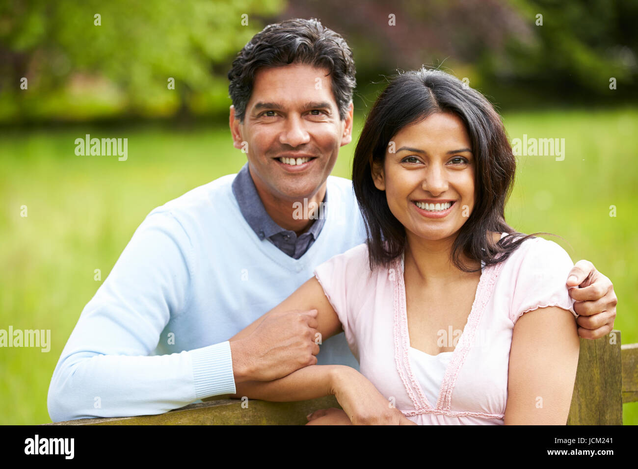 Indian couple walking hi-res stock photography and images - Alamy