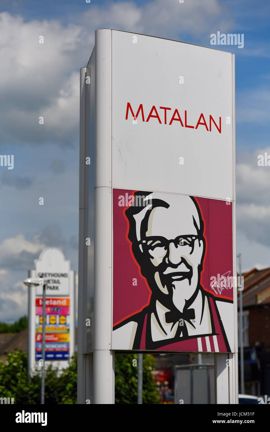 Matalan and KFC in Greyhound Retail Park in Sutton Road, Southend on Sea, Essex. Sign board Stock Photo