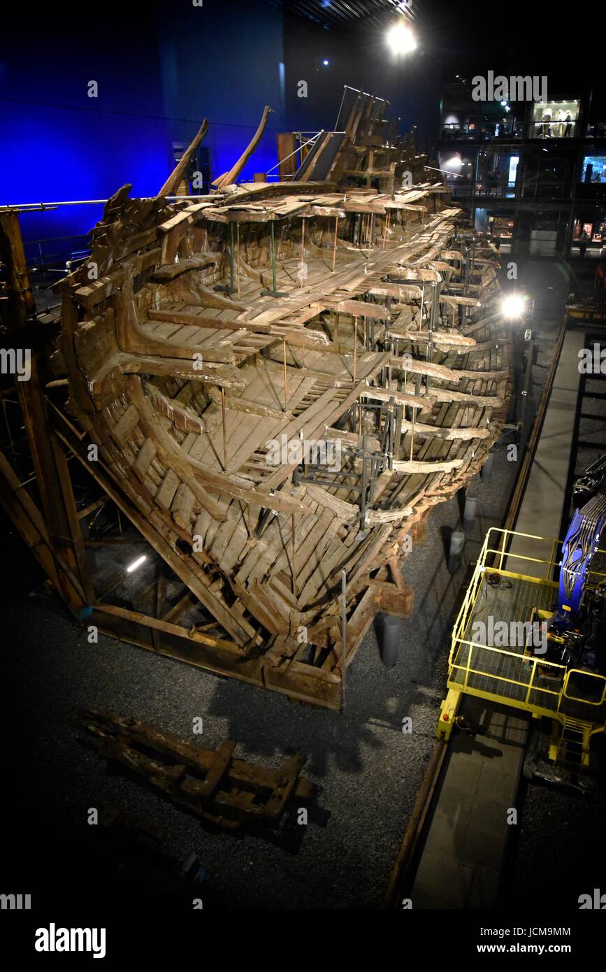 The Mary Rose is a carrack-type warship of the English Tudor navy of King Henry VIII. Shipwrecked after 33 years service, now conserved at Portsmouth. Stock Photo