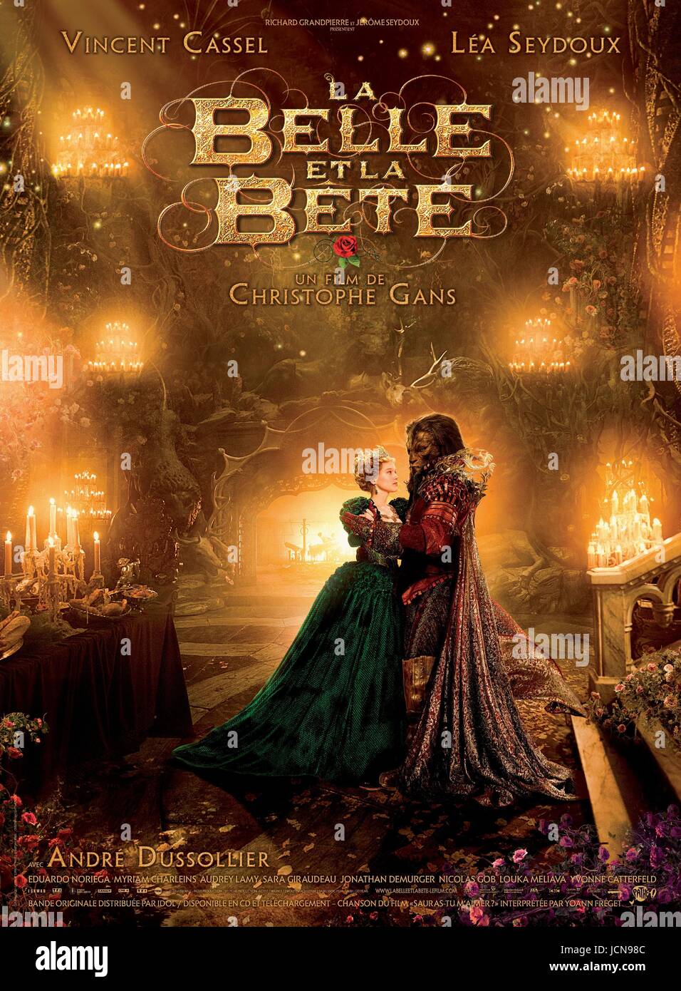 La Belle Et La Bete Stock Photo Alamy La Belle Et La Bete Stock Photo Alamy