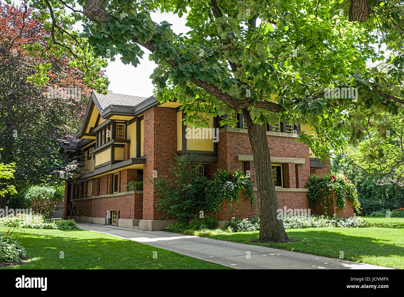 Frank Lloyd Wright American Prairie House Stock Photo Alamy