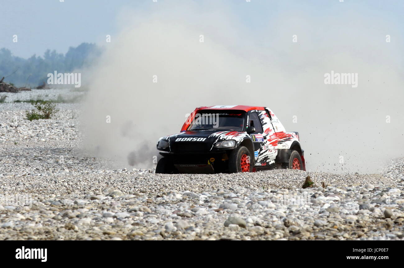 Valvasone, Italy. 16th June, 2017. ITALY, Valvasone: BORSOI ELVIS ITA BORSOI ELVIS ROSSI STEFANO TOYOTA TOYODELL competes during Leg1 of the 24th edition of the World Cup for Cross Country Rallies - Italian Baja 2017 on 16th June, 2017 Credit: Andrea Spinelli/Alamy Live News Stock Photo