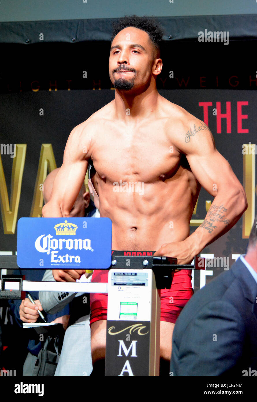 Las Vegas, Nevada, USA. 16th June, 2017. WBA, WBC and IBF Light Heavyweight Boxing World Champion Andre Ward attends the weigh-in ceremony on June 16, 2017 at Mandalay Bay Events center for the upcoming Ward vs Kovalev rematch in Las Vegas, Nevada. Credit: Marcel Thomas/ZUMA Wire/Alamy Live News Stock Photo