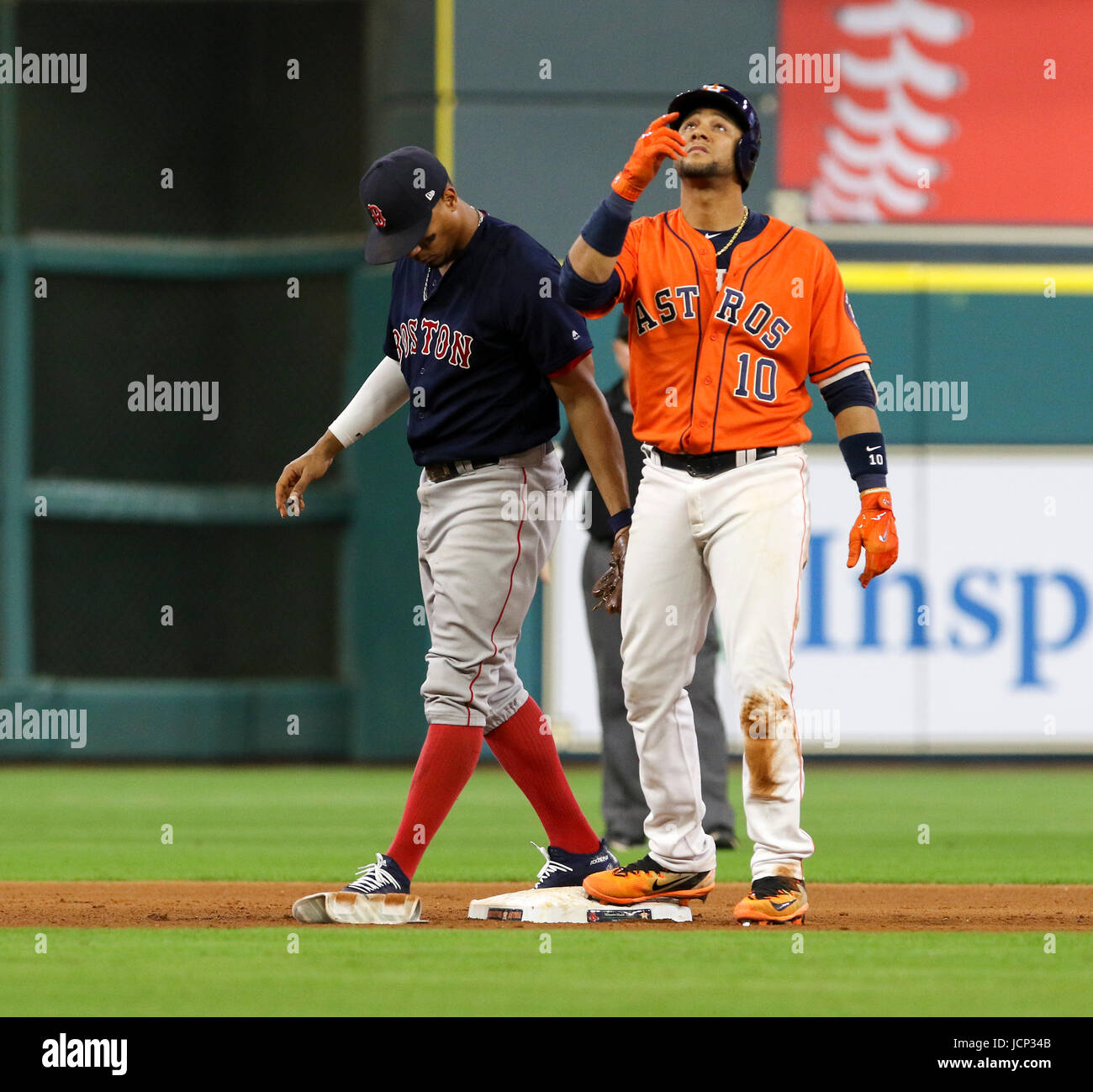 Yuli gurriel astros hi-res stock photography and images - Alamy