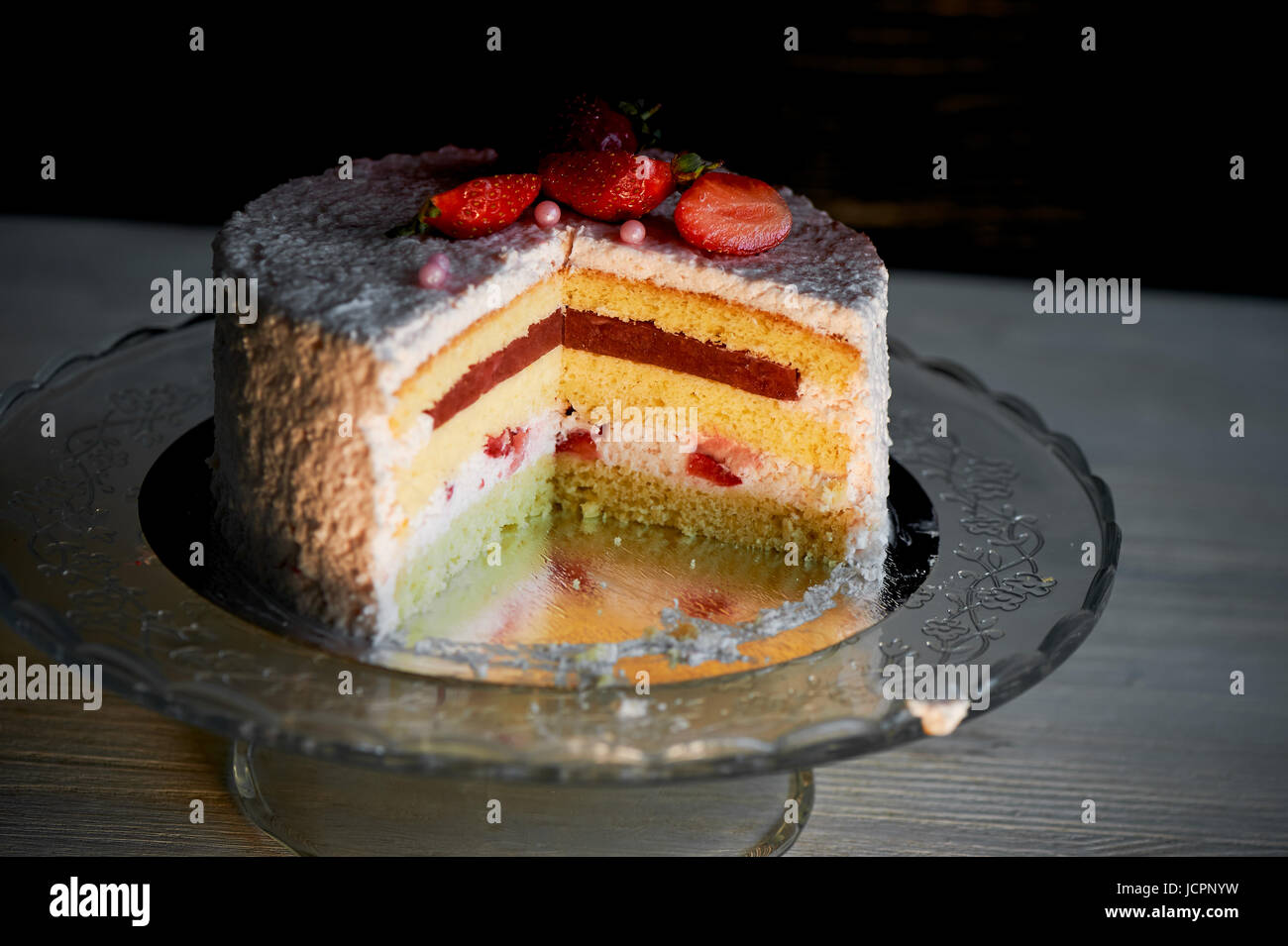 Strawberry yogurt cake.s Consists of butter sponge cakes,covered with