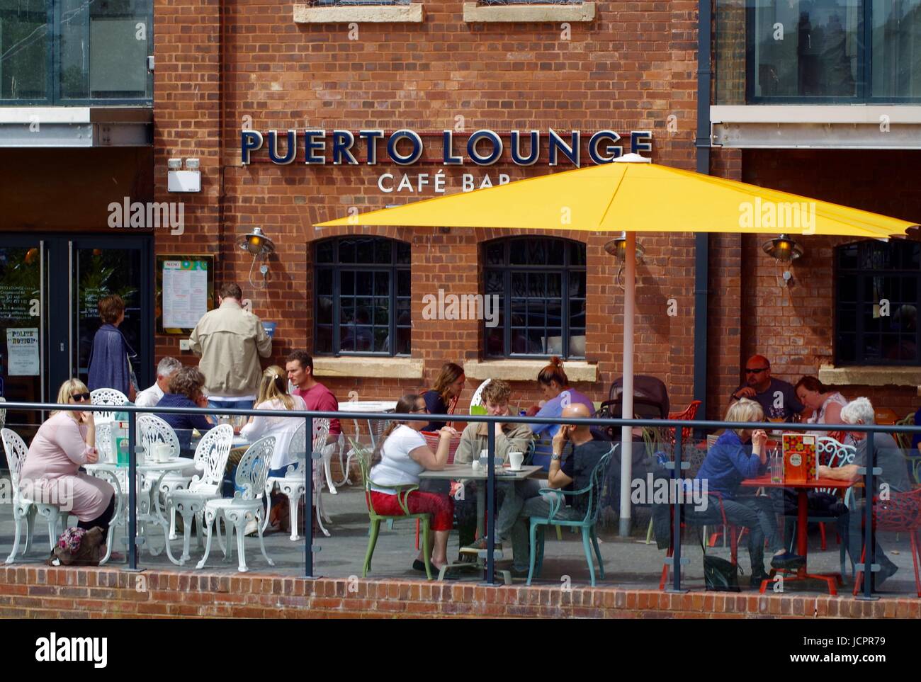 Puerto Lounge Cafe, Exeter Quay. Devon, UK. June, 2017 Stock Photo Alamy