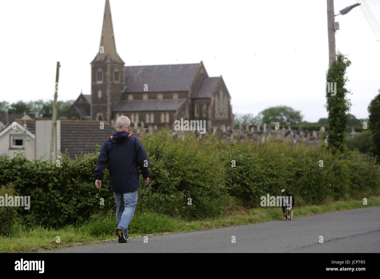 Portadown orange order drumcree standoff hires stock photography and