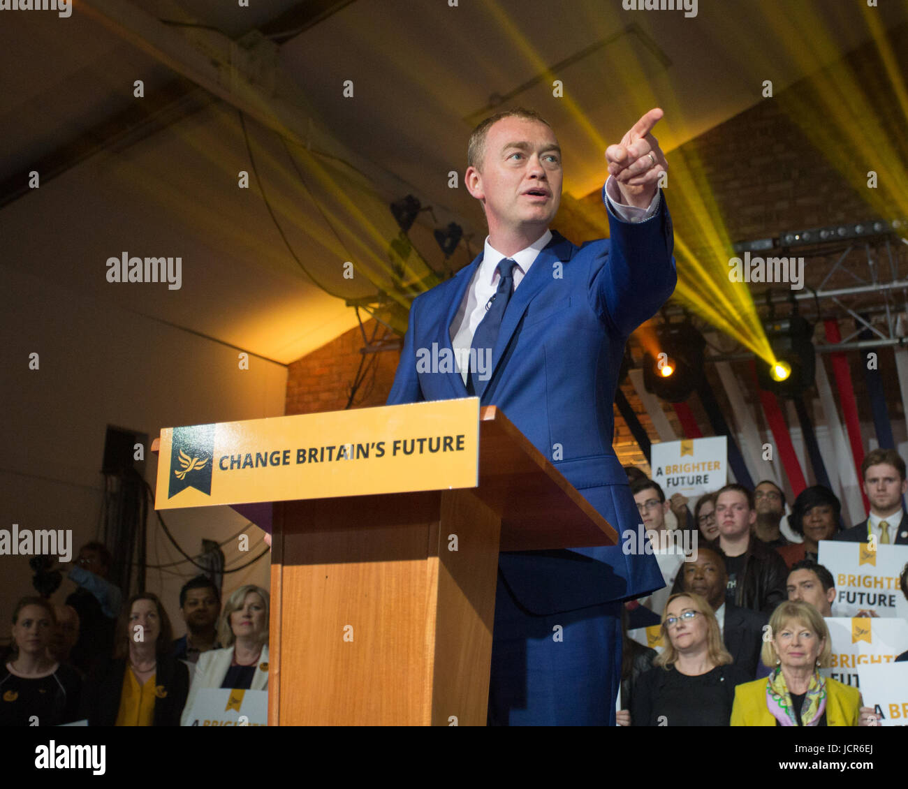 Liberal Democrats launch manifesto for 2017 General election at The ...
