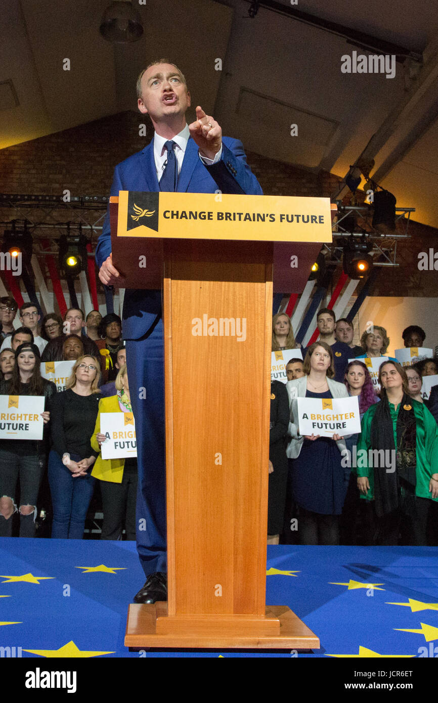 Liberal Democrats launch manifesto for 2017 General election at The ...