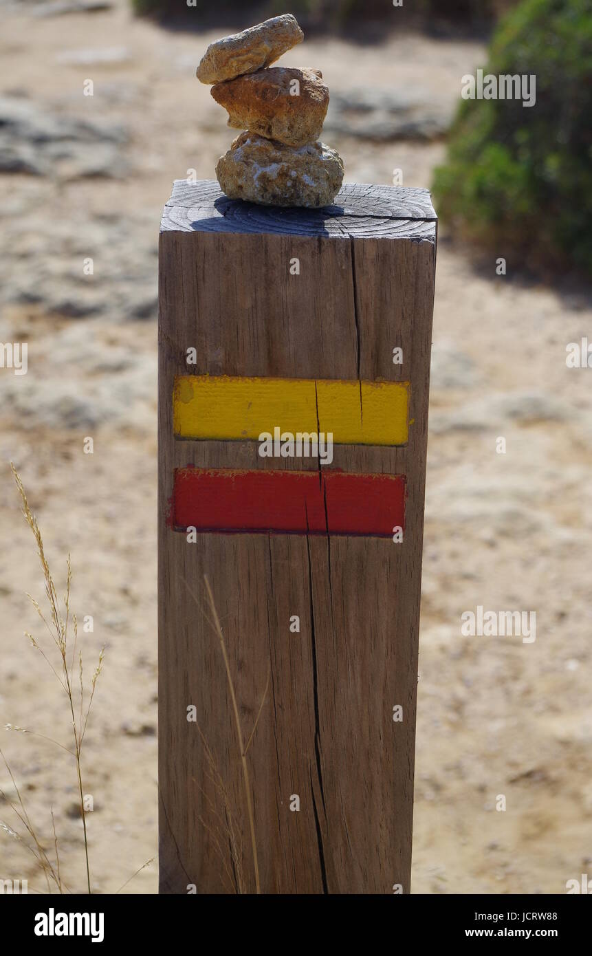 Hiking pole sign from the hiking trail of the Sete Vales (seven valleys) in Lagoa. Algarve, Portugal Stock Photo