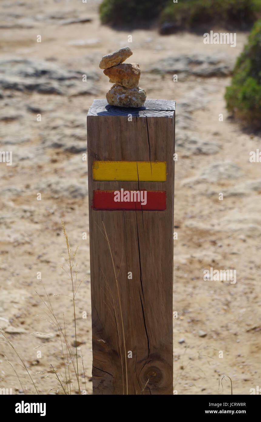 Hiking pole sign from the hiking trail of the Sete Vales (seven valleys) in Lagoa. Algarve, Portugal Stock Photo