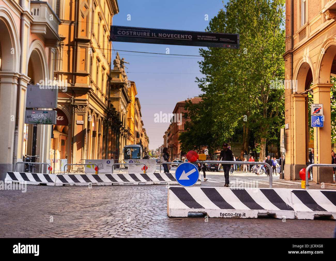 Bologna street sign hires stock photography and images Alamy