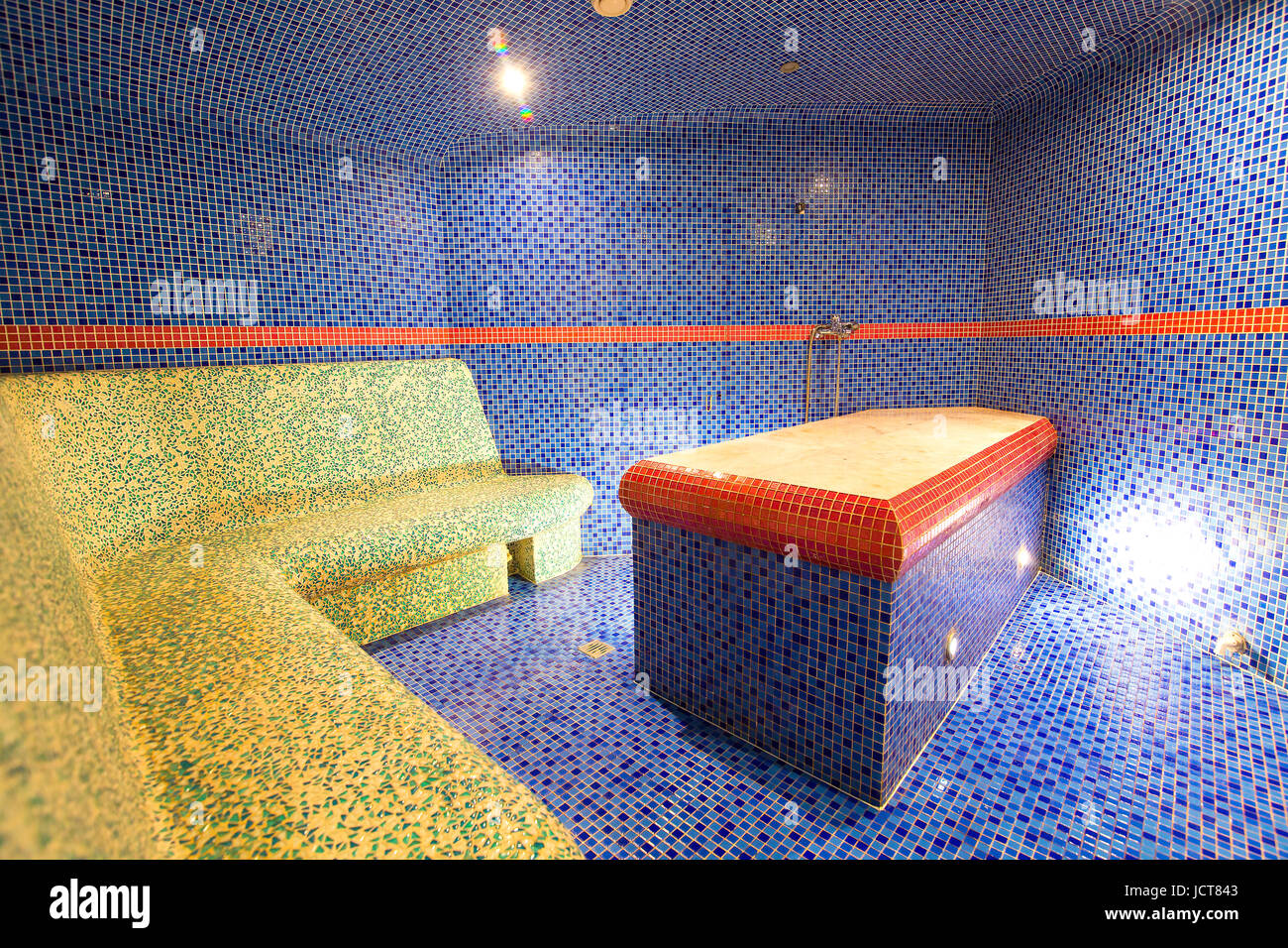 Turkish bath with massage table in the middle Stock Photo - Alamy