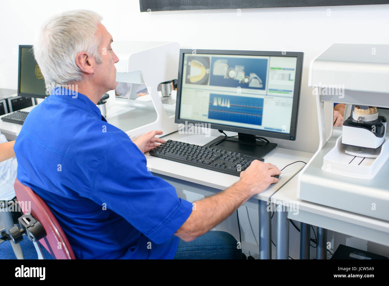 electronic measuring instruments in hitech computer laboratory Stock Photo Alamy