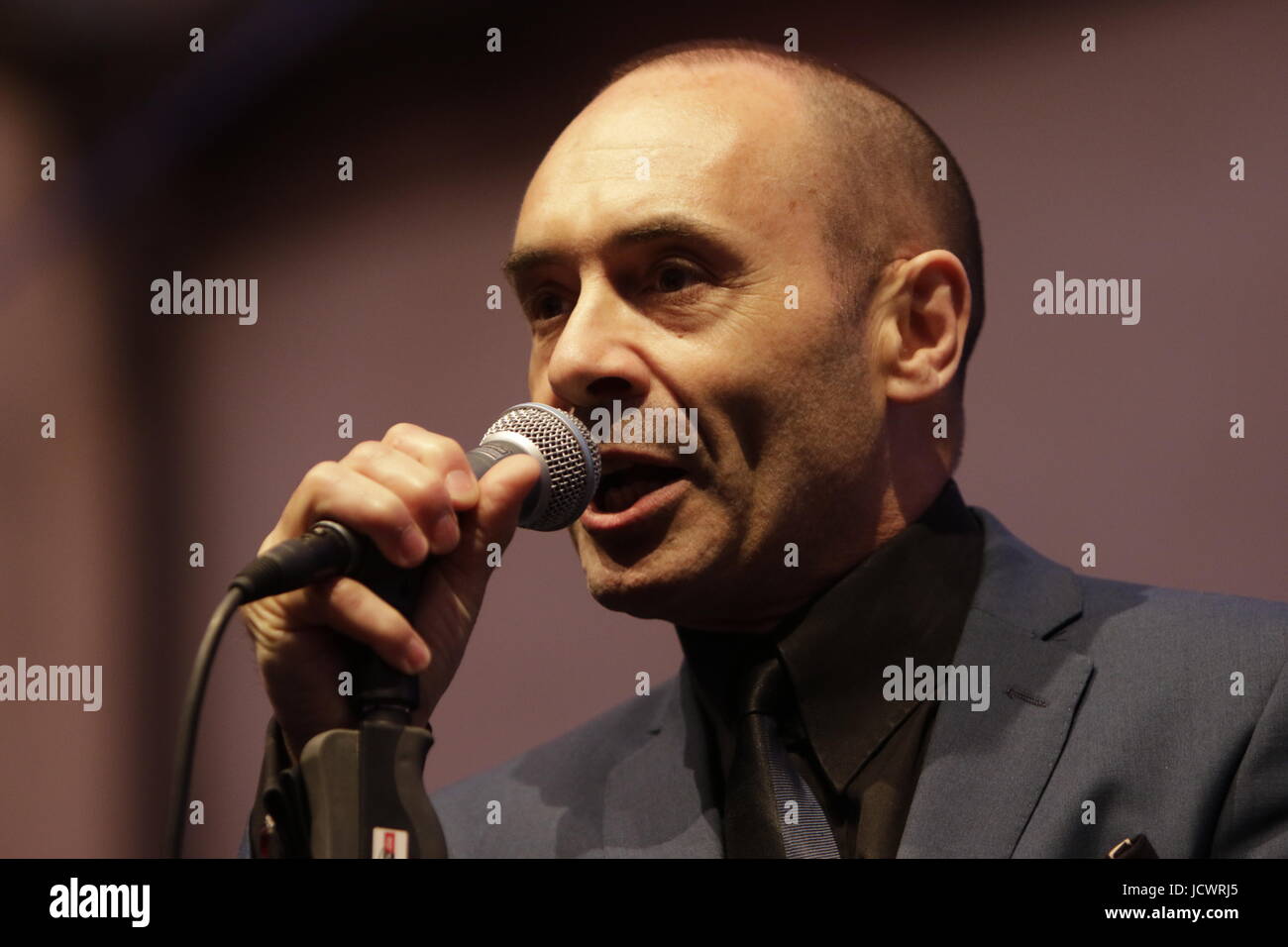 Worms, Germany. 16th June, 2017. Lead singer Mark Reilly from the UK band Matt  Bianco performs live with the New Cool Collective on stage at the 2017 Jazz  and Joy Festival in