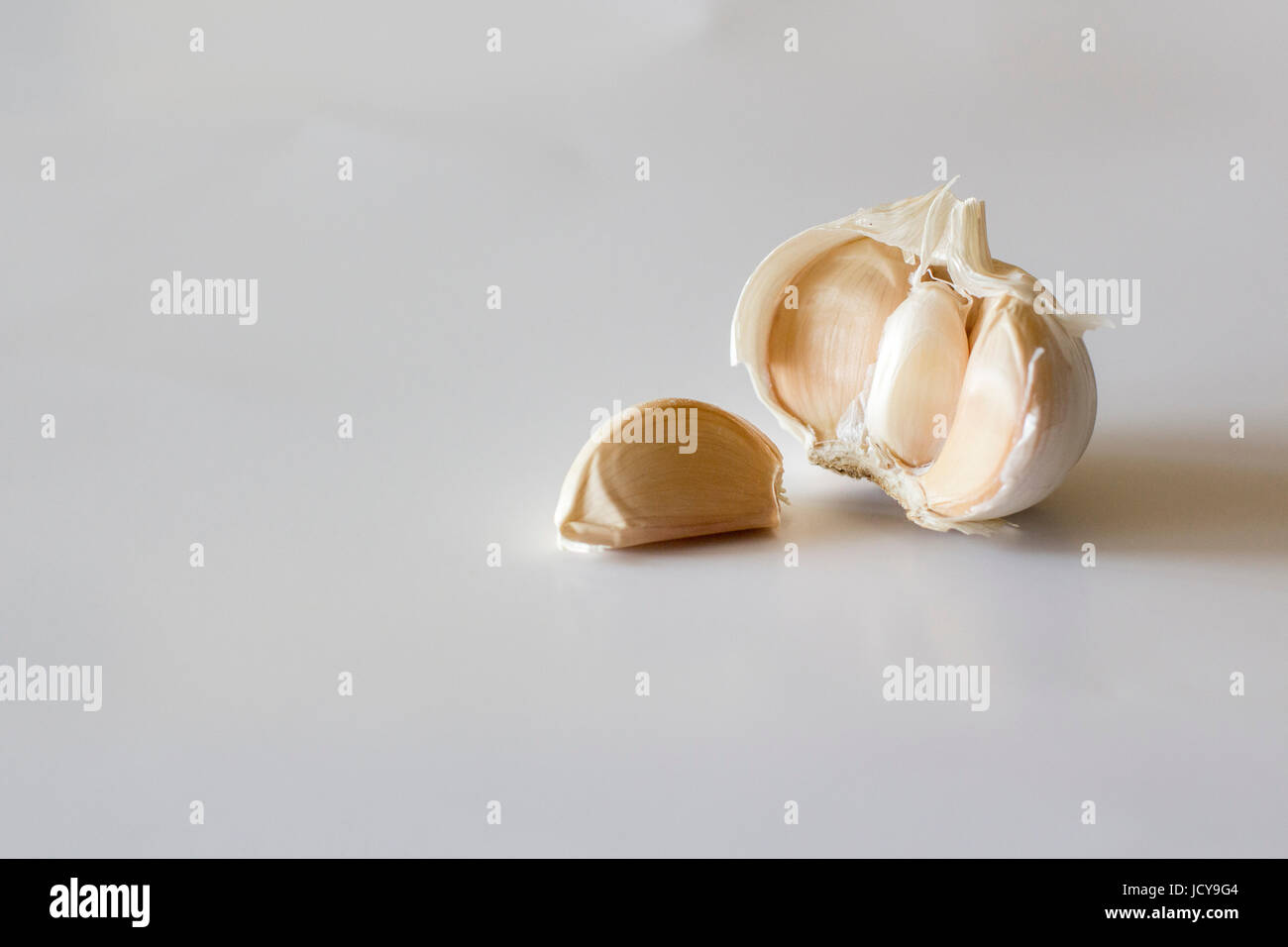 garlic clove with garlic head Stock Photo Alamy