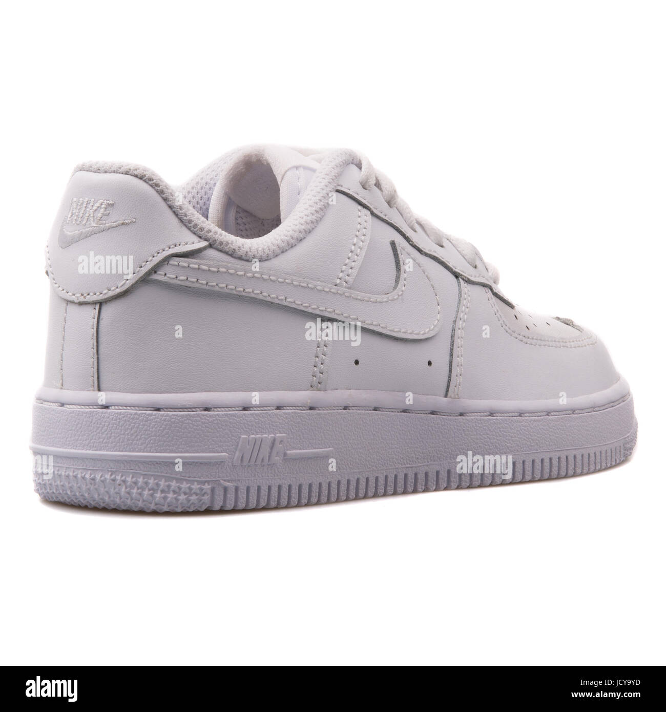 Nike Force 1 (PS) White Youth's Sports Shoes - 314193-117 Stock Photo -  Alamy