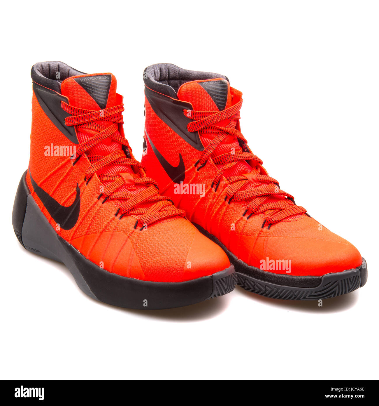 Nike Hyperdunk 2015 (GS) Bright Crimson, Black and Grey Youth's Basketball  Shoes - 759974-600 Stock Photo - Alamy