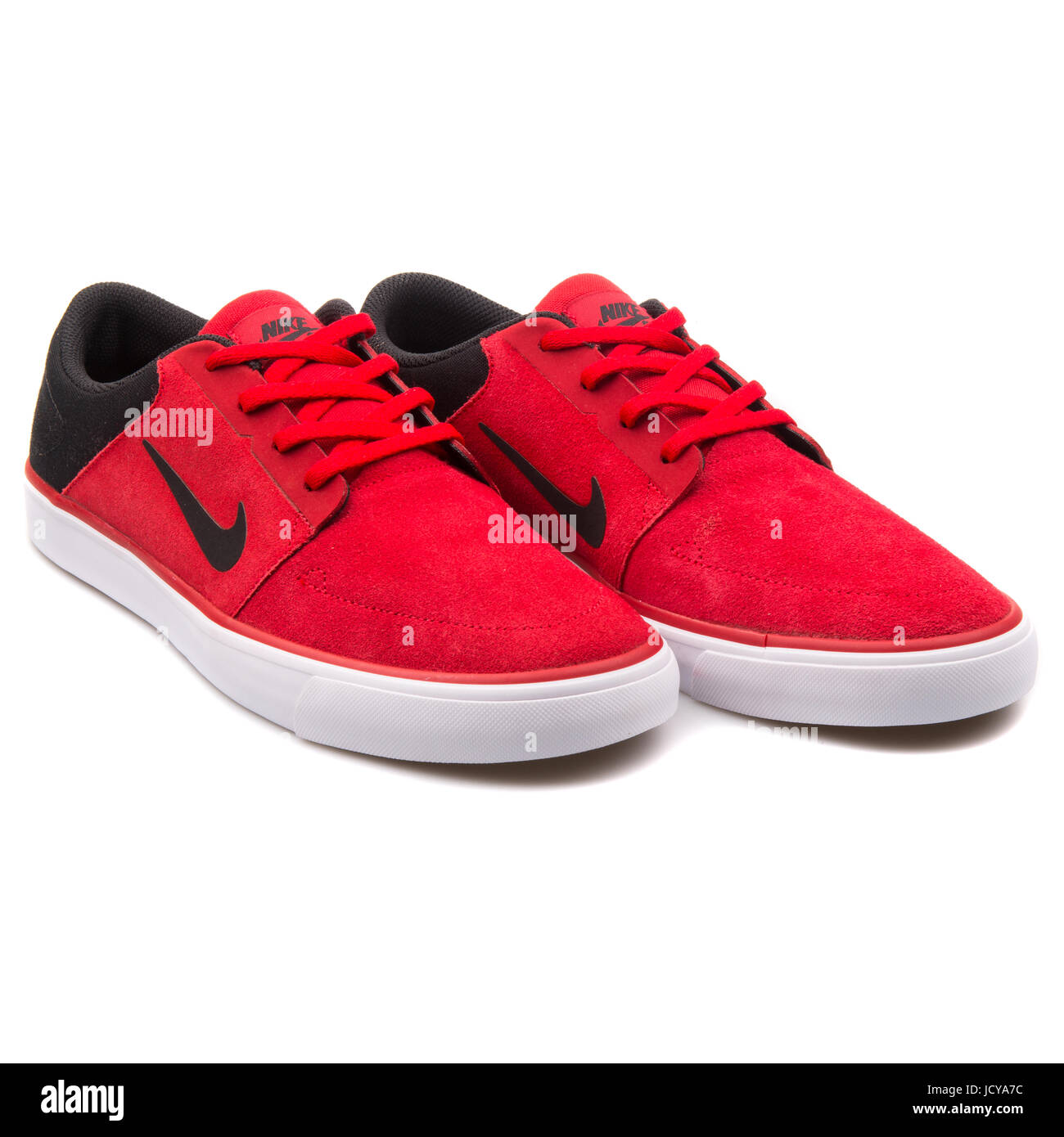Nike SB Portmore Gym Red, Black and White Men's Skateboarding Shoes -  725027-601 Stock Photo - Alamy