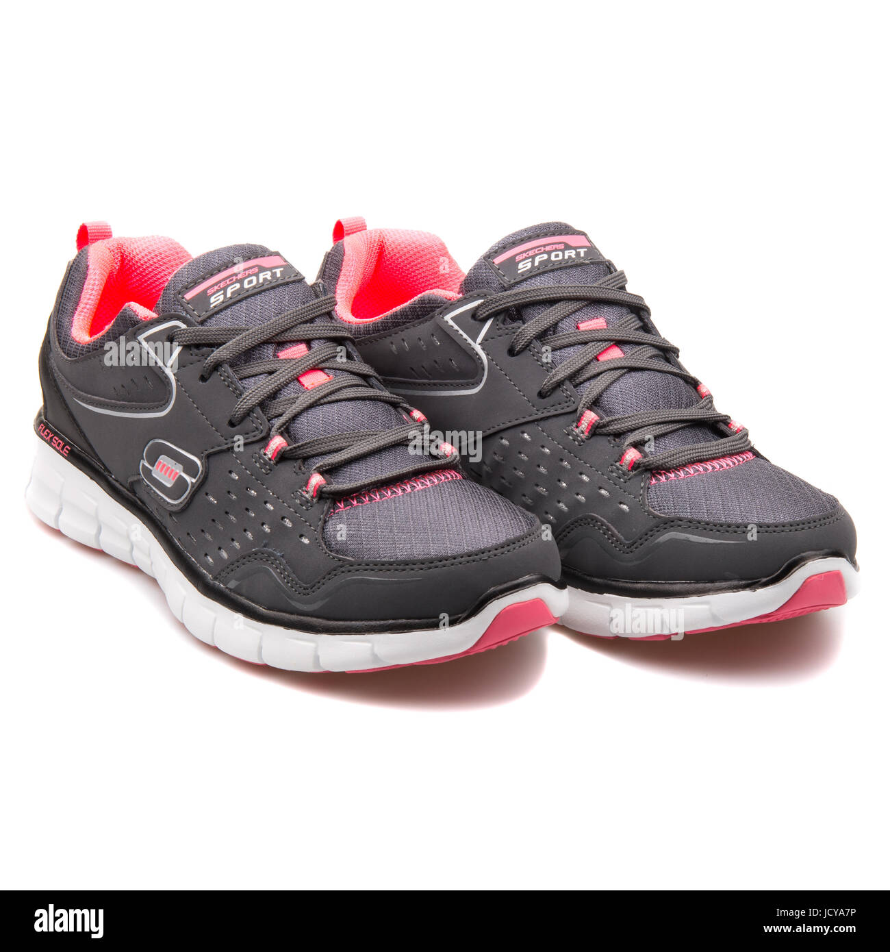Lære udenad respons På jorden Skechers Synergy-Front Row Charcoal Black Women's Running Shoes -  12013-CCBK Stock Photo - Alamy