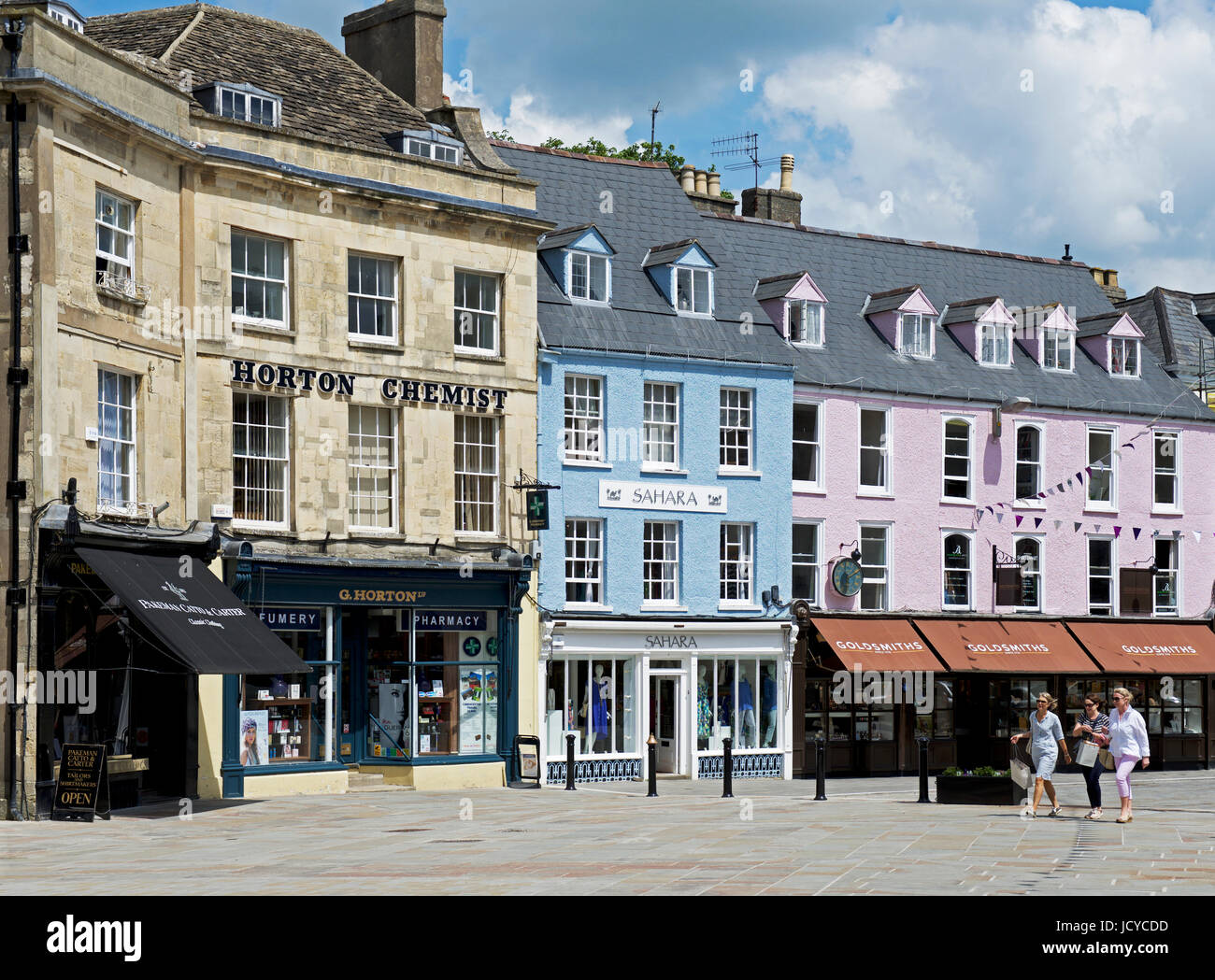 Shops in Dyer Street, Cirencester, Gloucester, England UK Stock Photo