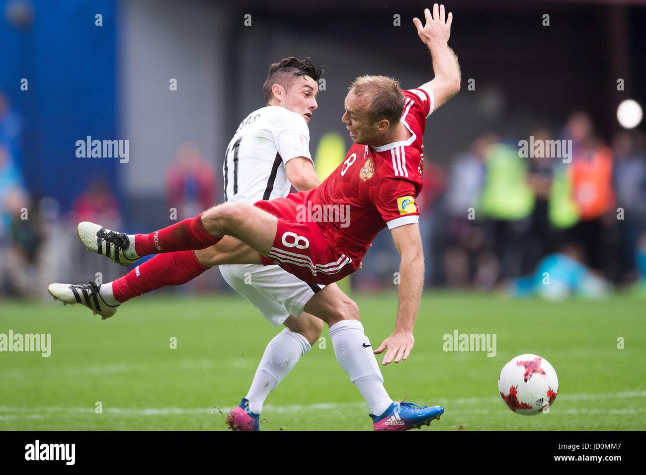 Marco rojas hi-res stock photography and images - Alamy