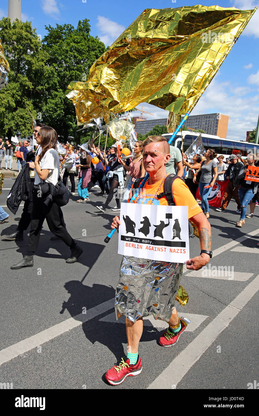 Berlin, Germany. 17th June 2017. Protestors marching in an Anti-Nazi Demonstration in Spandauenstrasse near the Fernsehturm in Berlin, Germany. Many protestors carried placards saying Berlin against Nazis Credit: Paul Brown/Alamy Live News Stock Photo