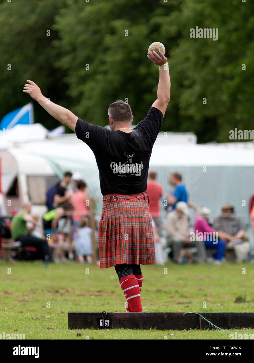 Shot put highland games hi-res stock photography and images - Alamy