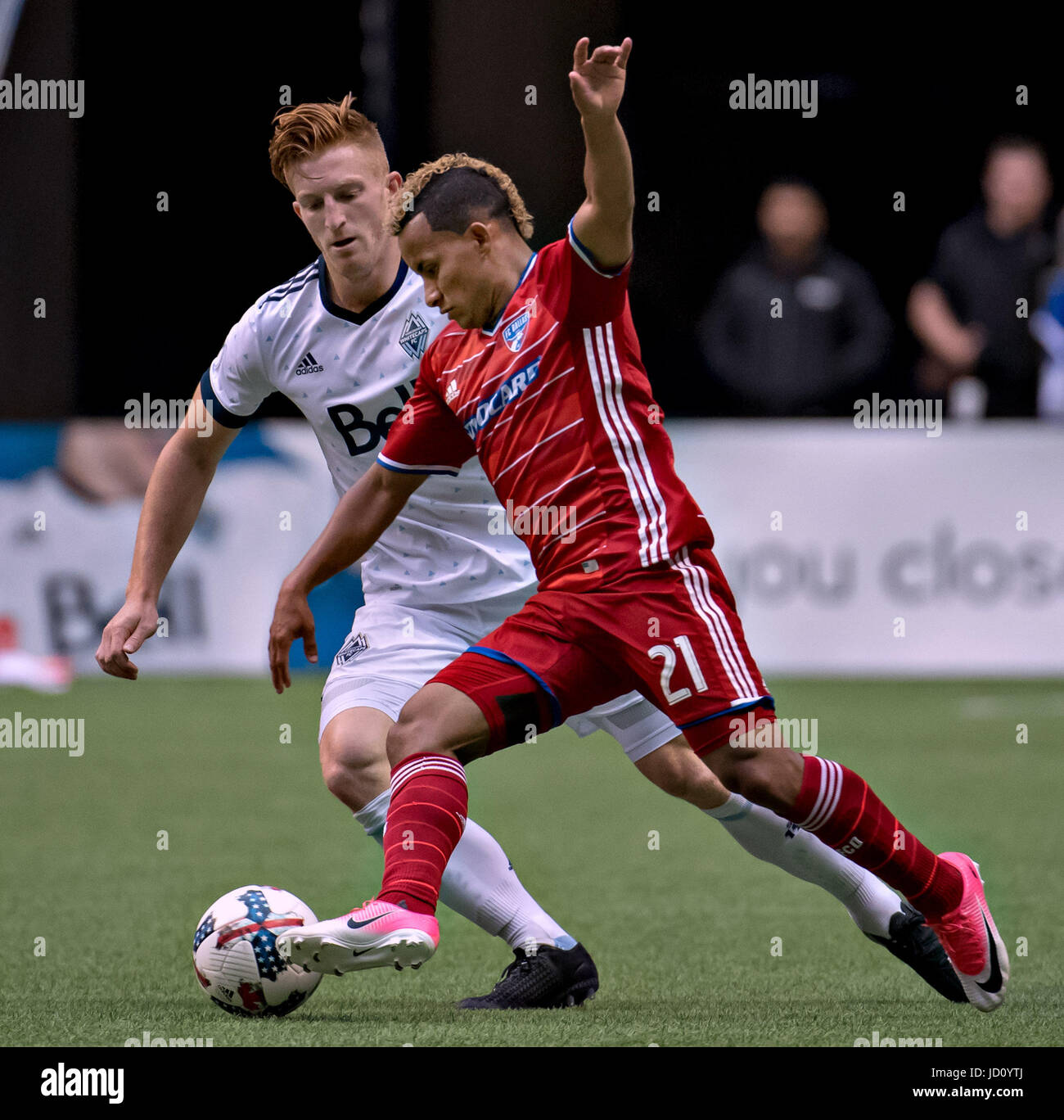 Tim Parker Soccer High Resolution Stock Photography and Images Alamy