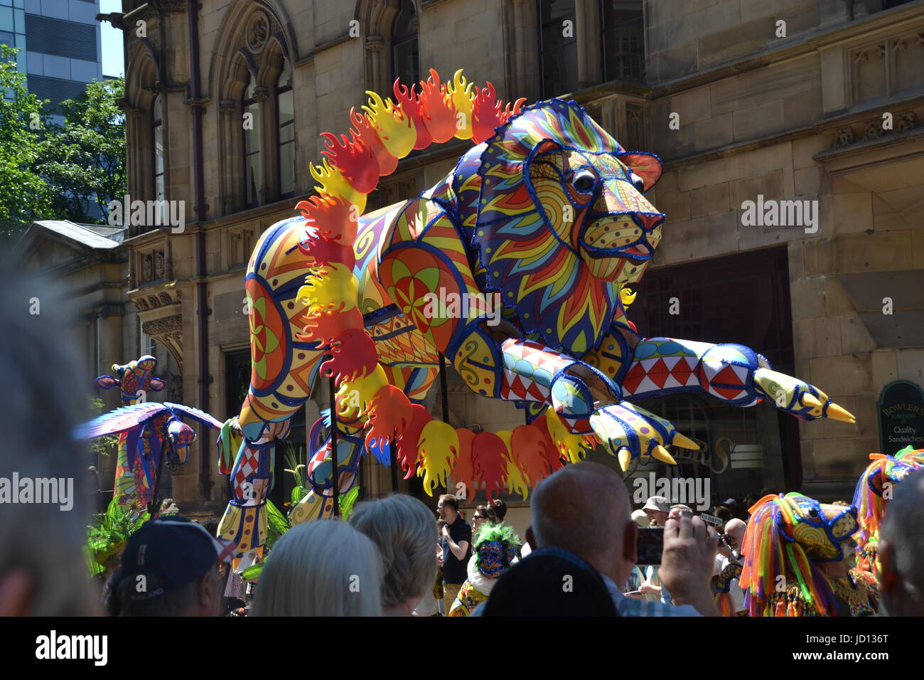 Manchester, UK. 18th June, 2017. A city smiling more than ever. Crowds ...