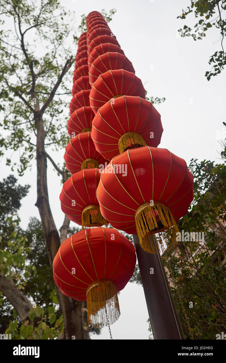 Dozens of Chinese red lanterns hanging near Guangxiao Temple - Guangzhou's oldest Buddhist temple (also called 'Bright Filial Piety Temple') Stock Photo