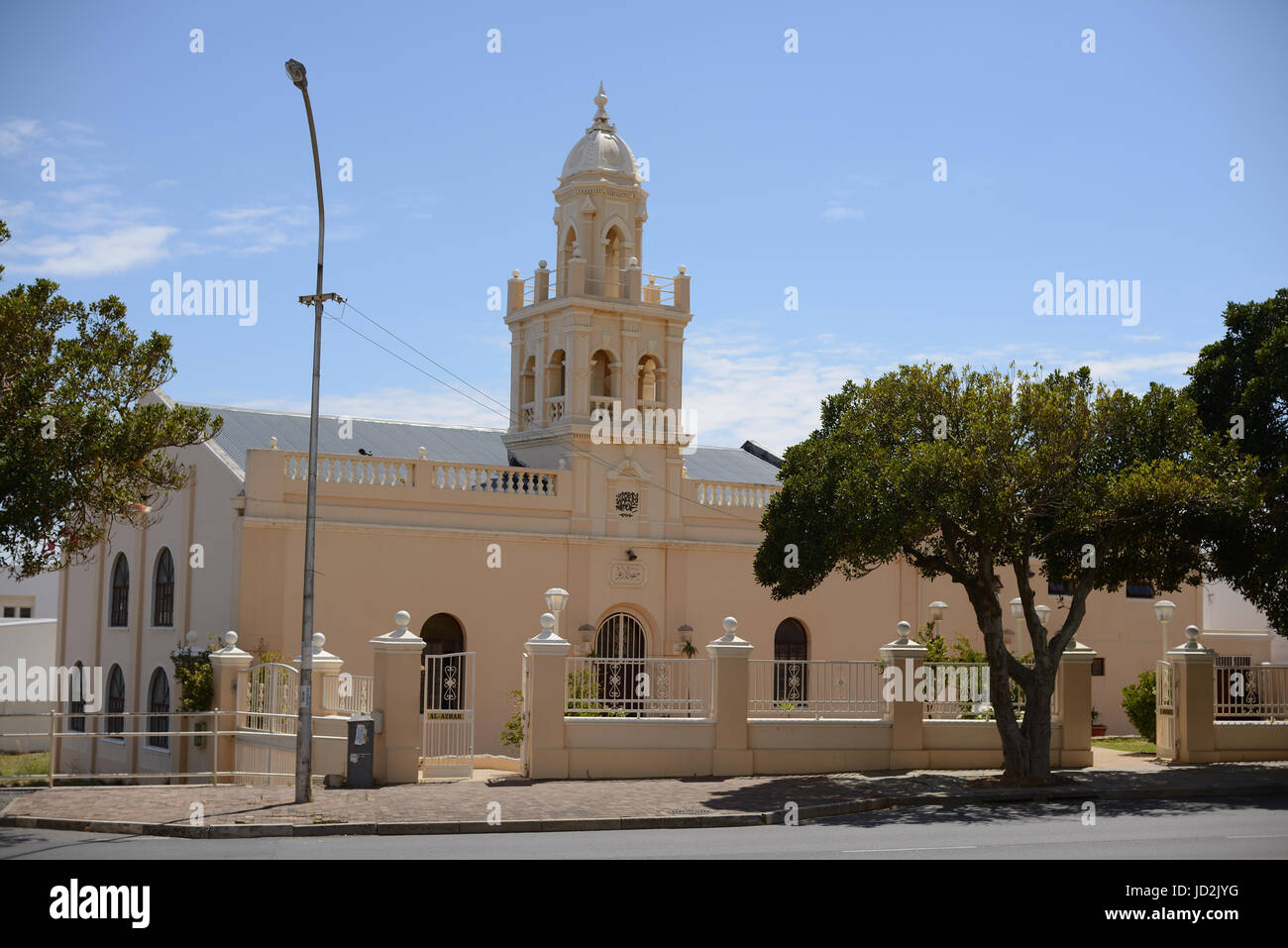 Mosque In Cape Town District Six Stock Photo Alamy mosque-in-cape-town-district-six-stock-photo-alamy