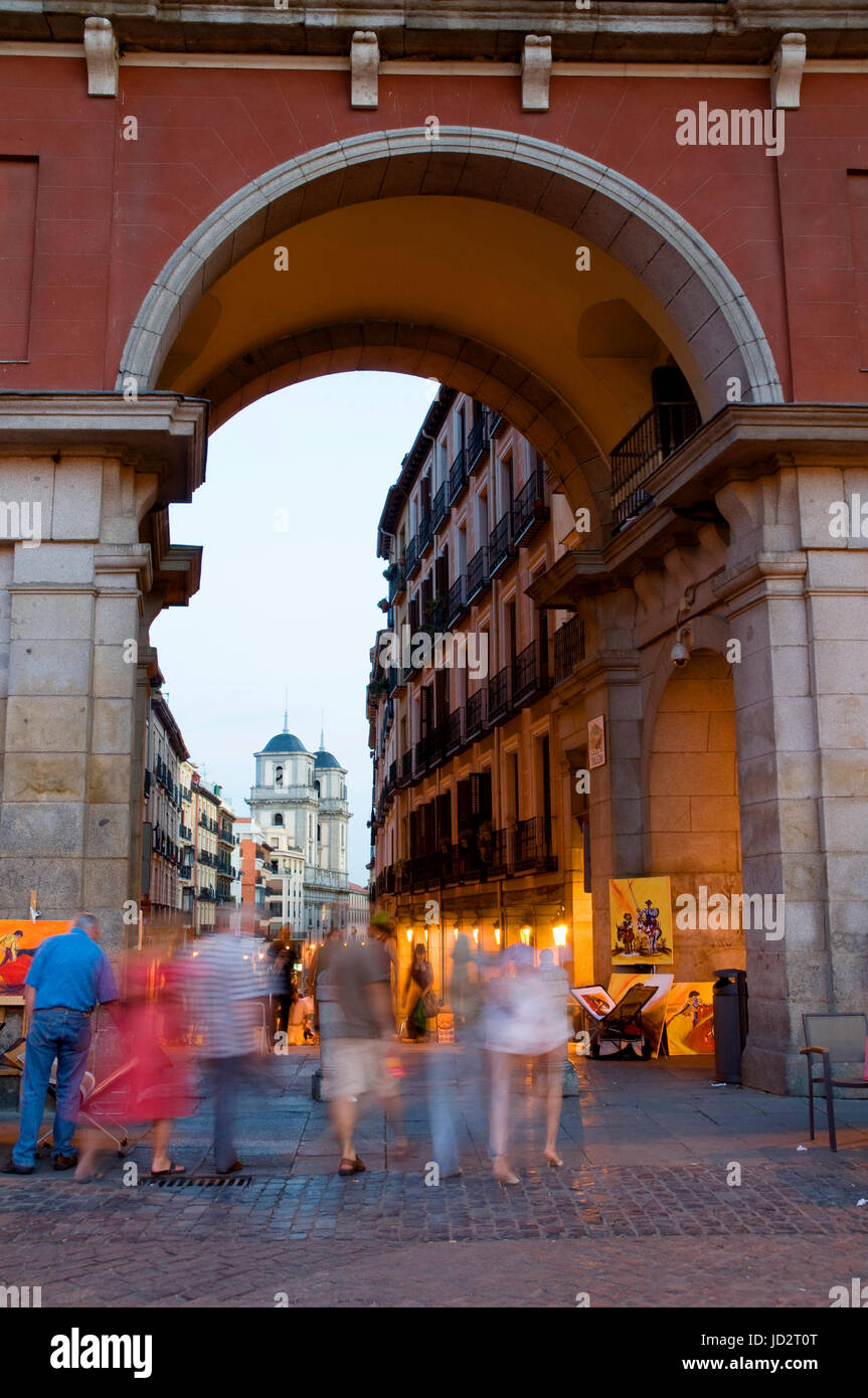 Plaza mayor madrid hi-res stock photography and images - Alamy