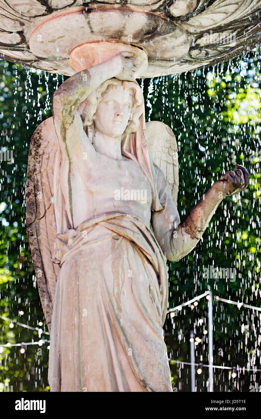 Statue of woman waterfall Dublin Stock Photo Alamy