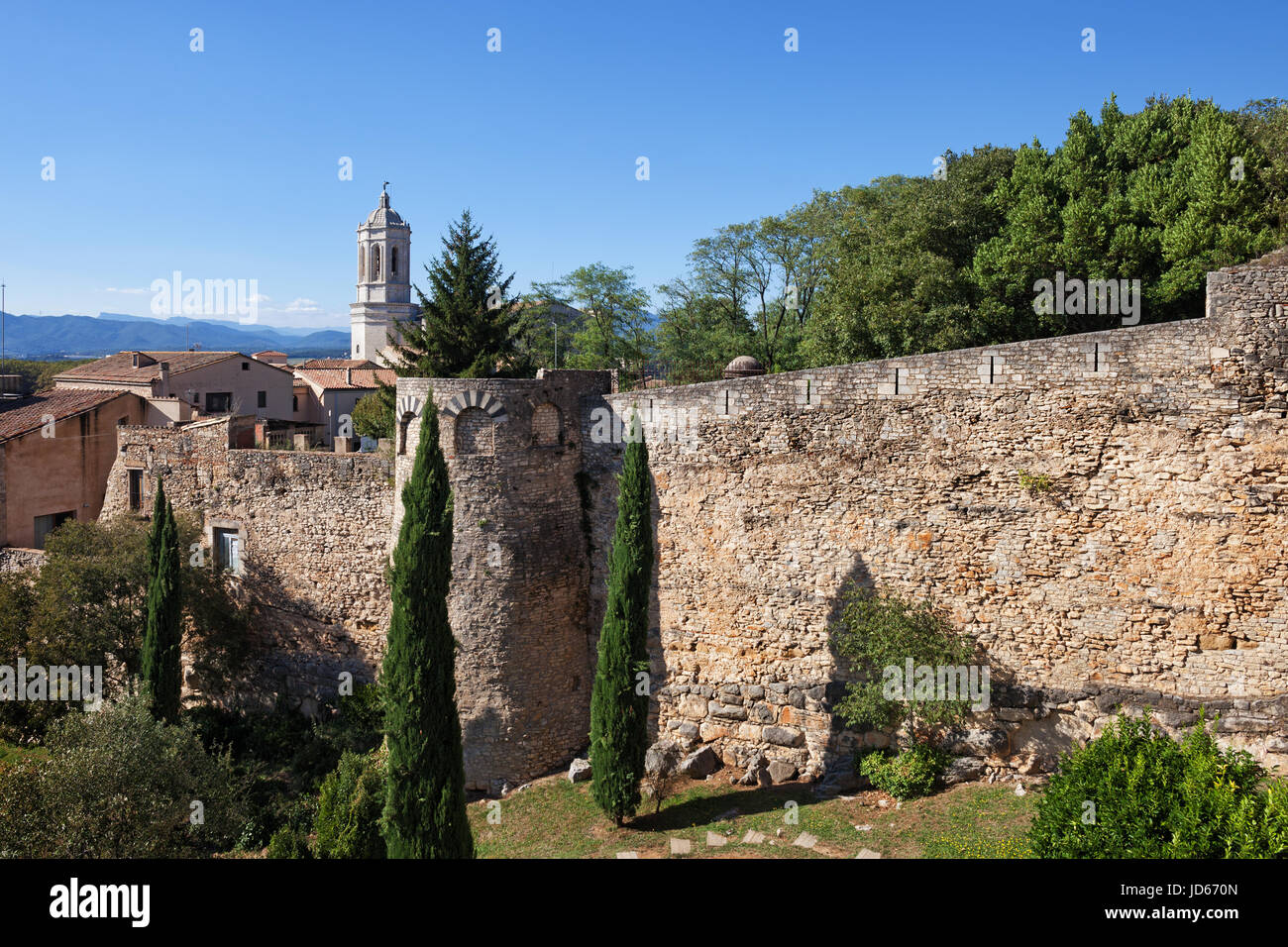 City of Girona, Passeig de la Muralla, old city wall fortification