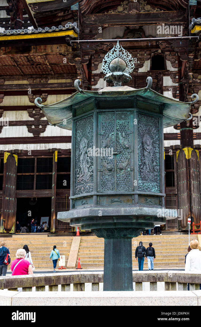 Tōdai-ji, Eastern Great Temple, great buddha hall. Octagonal Lantern, Stock Photo