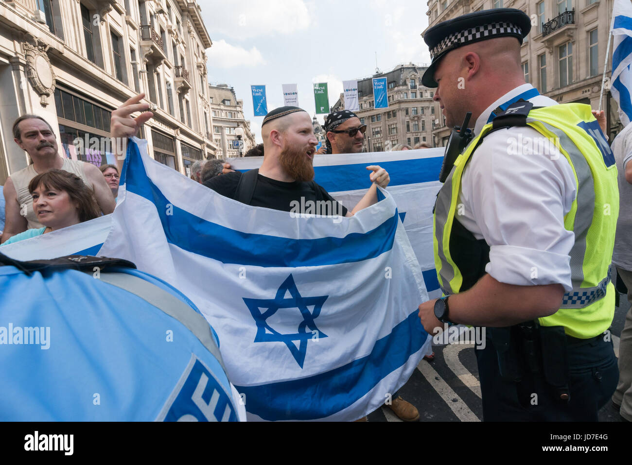End oppression now hi-res stock photography and images - Alamy
