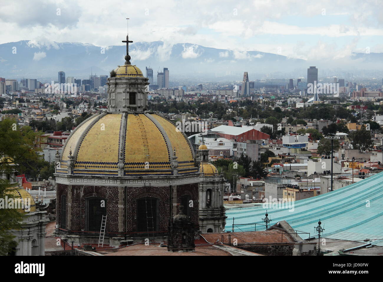 Villa Basilica De Mexico D.f Stock Photo - Alamy