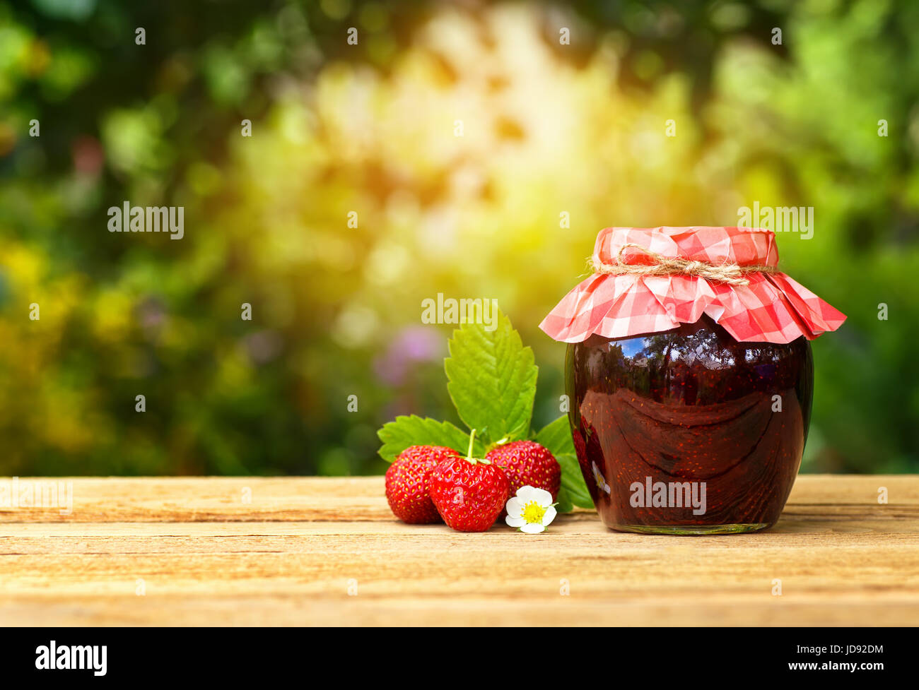 Strawberry jam glass hi-res stock photography and images - Alamy