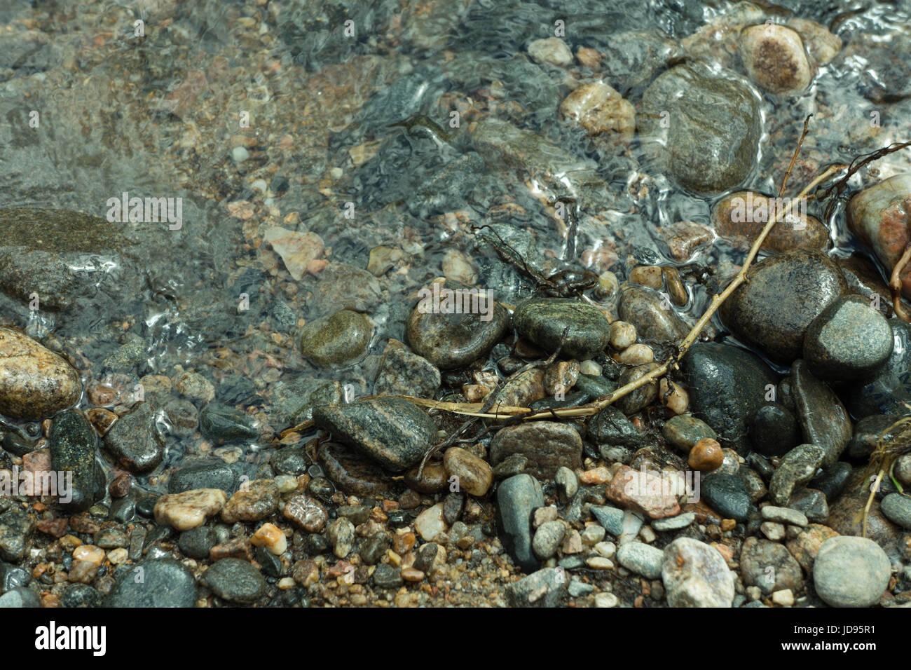 Close up river rocks hi-res stock photography and images - Alamy