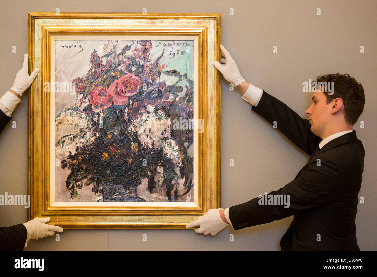 London, UK. 19 June 2017. Lovis Corinth, Rosen und Flieder. Estimated at GBP 250,000-350,000. Bonhams presents a preview of the Bonhams Impressionist and Modern Art Sale which will take place on 22 June 2017. Stock Photo