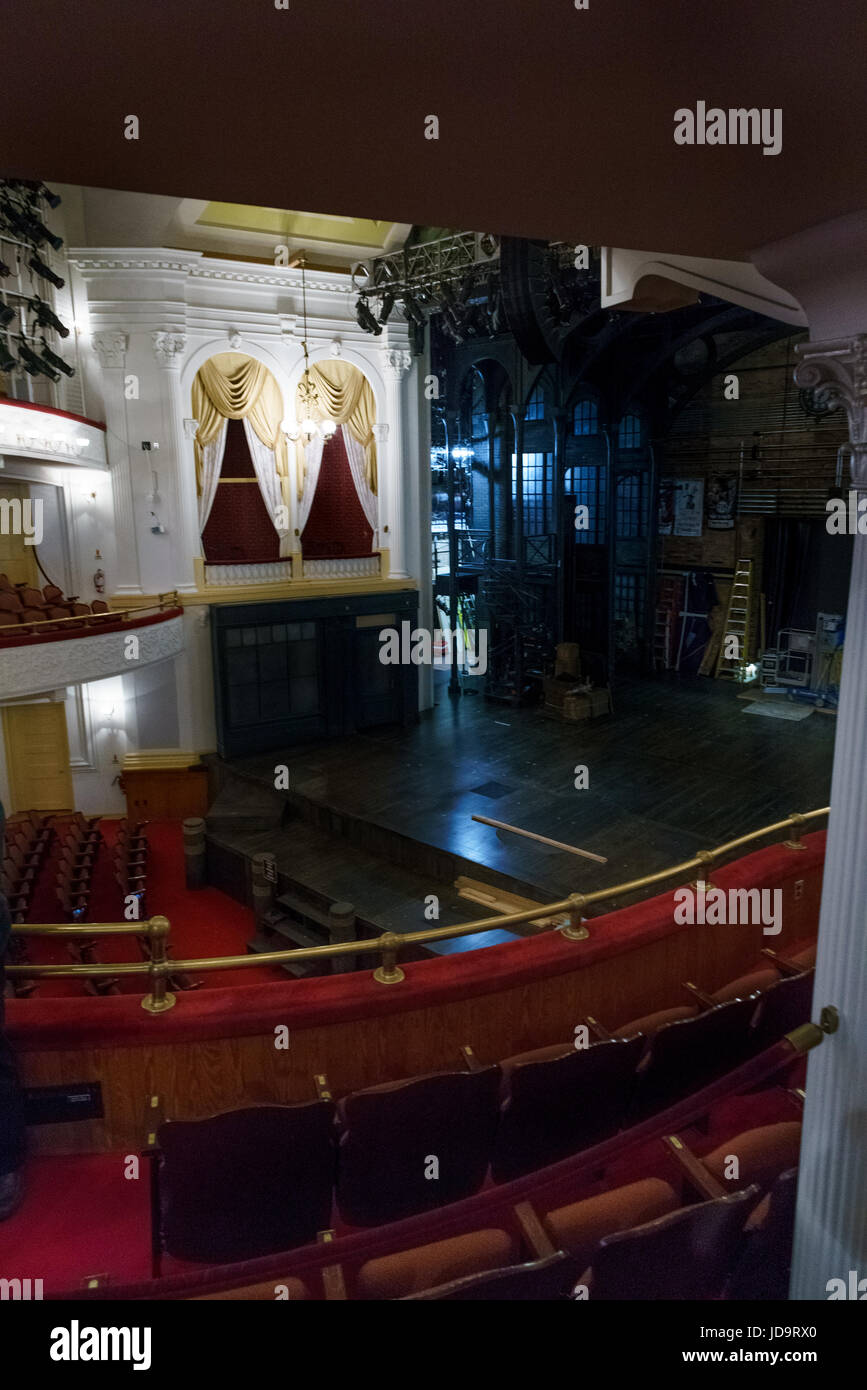 Theater booth hi-res stock photography and images - Alamy