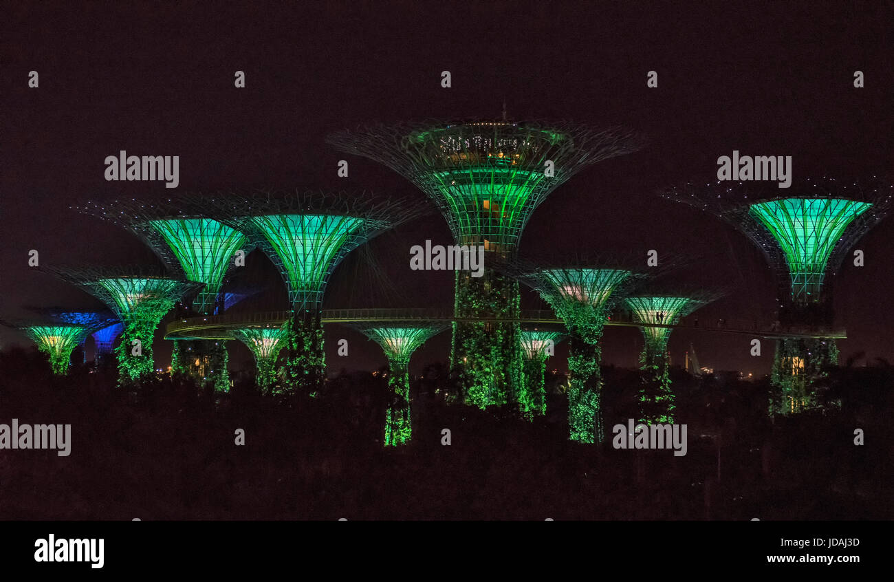 Gardens by the Bay, giant trees light show, Singapore Stock Photo Alamy