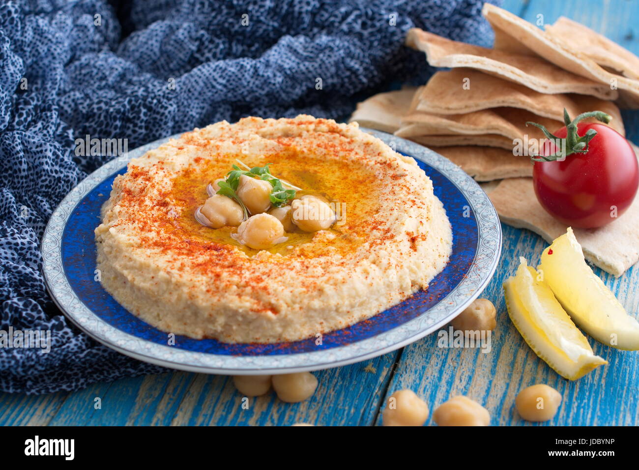 Chickpea paste with garlic, lemon, cumin, sesami seads, olive oil