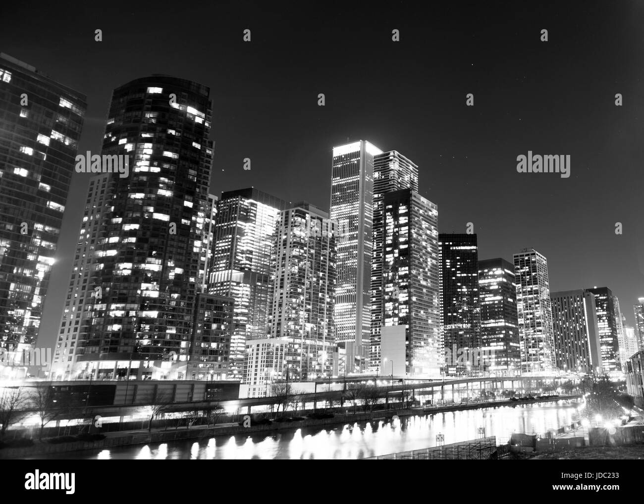 Metropolitan tower residential chicago Black and White Stock Photos ...