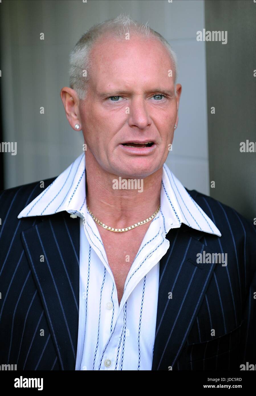 Paul gascoigne footballer hi-res stock photography and images - Alamy