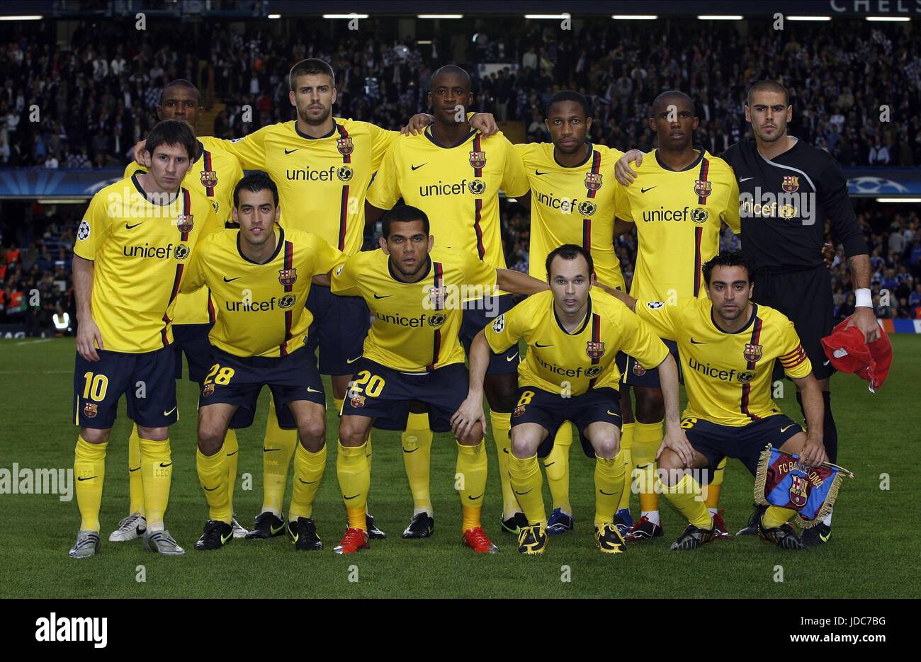 Fc Barcelona Team Chelsea V Barcelona Stamford Bridge London England 06 May 09 Stock Photo Alamy